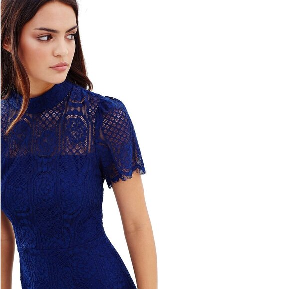 Lace Dress - Picture 12 of 16